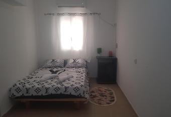 Nikahaus allows 18 year olds to book a room