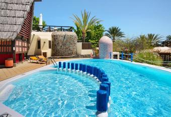 Vcv Bah  a Feliz has Balcony rooms