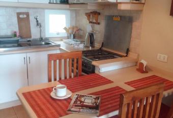 Pel  canos 2D i-13 Vistas, playa y piscinas has rooms with a private hot tub