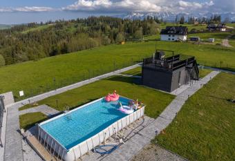 Gler house has Balcony rooms