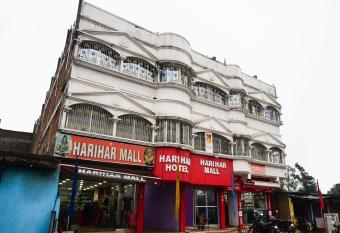 Flagship 85554 Hotel Premium Hari allows 18 year olds to book a room