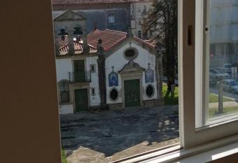 Alex Point - Guest House allows 18 year olds to book a room