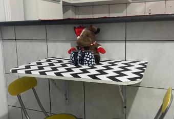 Apto Top Boqueir  o Praia Grande. allows 18 year olds to book a room