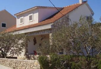 Apartment Ze  i   has Balcony rooms