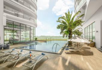 Citadines Marina Halong has Balcony rooms