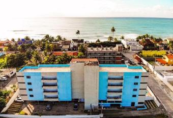 HOME SERVICE MAR & SOL has Balcony rooms