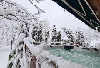 House Poljana allows 18 year olds to book a room