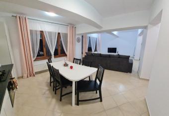 apartament BEST VIEW has Balcony rooms