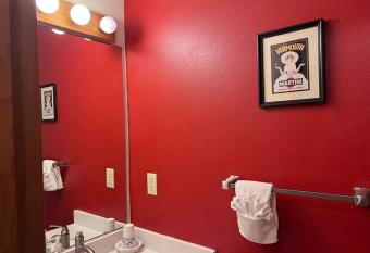 Meritage allows 18 year olds to book a room