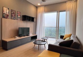 Cuti Genting 2 Bedroom 7 Pax Free WIFI Luxury Windmill Mountain View Genting Highland has Balcony rooms
