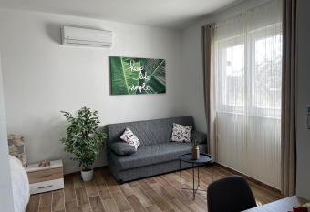 Apartman Solin 2 has Balcony rooms