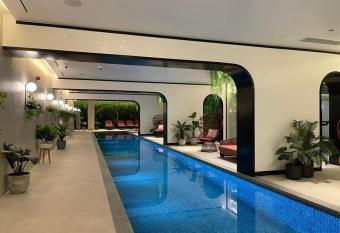 New 2 Bed Apartment, Ancoats has Balcony rooms