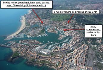 CAP D AGDE studio cabine 6 pers. + terrasse + parking priv   + clim (calme) has Balcony rooms