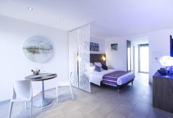 Studio Alon Ideal pour vos vacances ou sejours pros has Balcony rooms