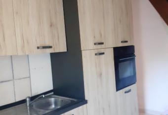 2 bedrooms appartement with enclosed garden and wifi at Rio has Smoking rooms