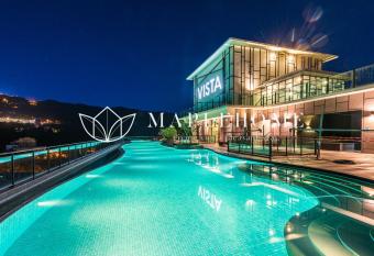 Vista Premier Suites Genting Highlands has Balcony rooms