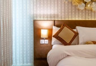 Shelton s Rezidor Islamabad has Balcony rooms