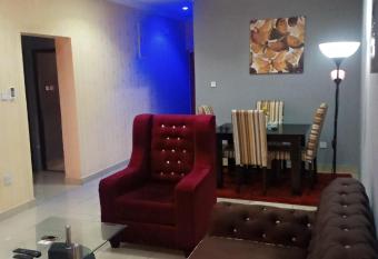 RITZDARL has Balcony rooms