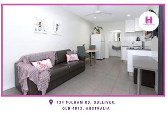 Little Villa has Balcony rooms