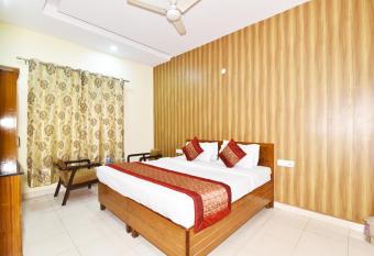 Hotel B Comfort allows 18 year olds to book a room