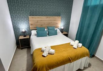 Apartamentos Los Cabezuelos, Dream Views allows 18 year olds to book a room