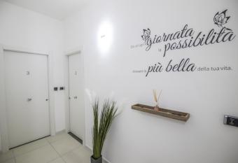 Piano Monaco Apartment has Balcony rooms