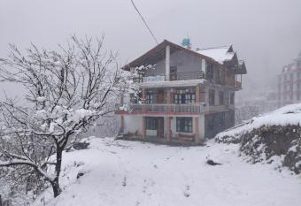 SoulVille 2.0 has Balcony rooms