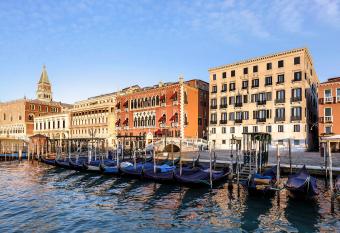 Hotel Danieli, Venice has Balcony rooms