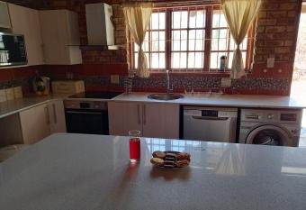 Rixaka has Balcony rooms