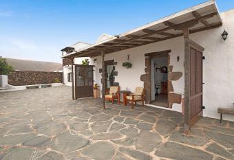 Casita Tahona has Balcony rooms