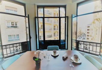 Apartamentos Vega by gaiarooms has Balcony rooms