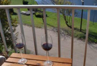 Balc  n del lago has Balcony rooms