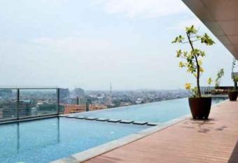 Charming hotel studio at Louis Kienne Simpang Lima has Balcony rooms