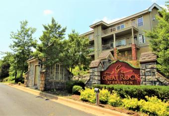 Great Rock Resort at Branson has Balcony rooms
