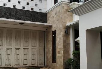 Villa Bali has Balcony rooms