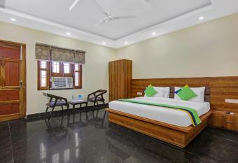 Treebo The Eden Roc allows 18 year olds to book a room