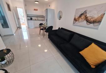 The MUSIC suite - Neot Golf Caesarea has Balcony rooms