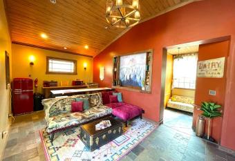 NC Unit 1 Beautiful Sugar mountain with rolling creek & deck! has Balcony rooms