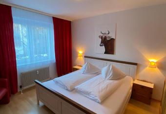 Apartment Haus C Top 33 -by Four Seasons Apartments has Balcony rooms