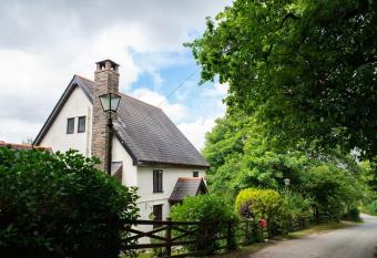 Demelza Cottage B&B allows 18 year olds to book a room