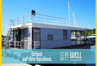 Ostsee Boltenhagen Hausboot - WELL Hausboote LP6 has Balcony rooms