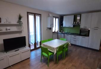 Casa Ester has Balcony rooms