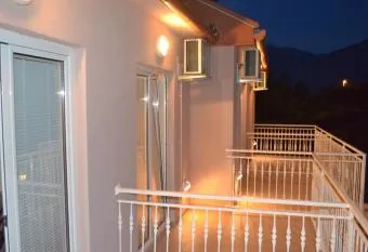 One bedroom apartment with pool, sauna and gym - D1 Lavander has Balcony rooms