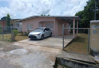 El Rinc  n Perfecto has Balcony rooms