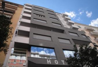 Best Western Hotel Piccadilly has Smoking/Balcony rooms