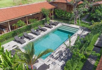 Bajalo Cottage Canggu allows 18 year olds to book a room