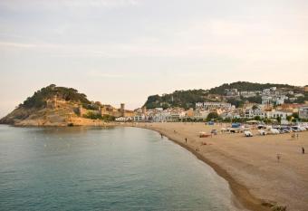 Apartamento 150 m playa Tossa has Balcony rooms