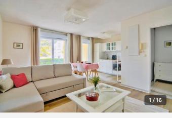 Grand Noble - Blagnac has Balcony rooms