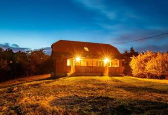 Bakina i  a has Balcony rooms