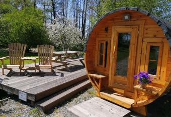 Campingfass Milchschafhof has Balcony rooms